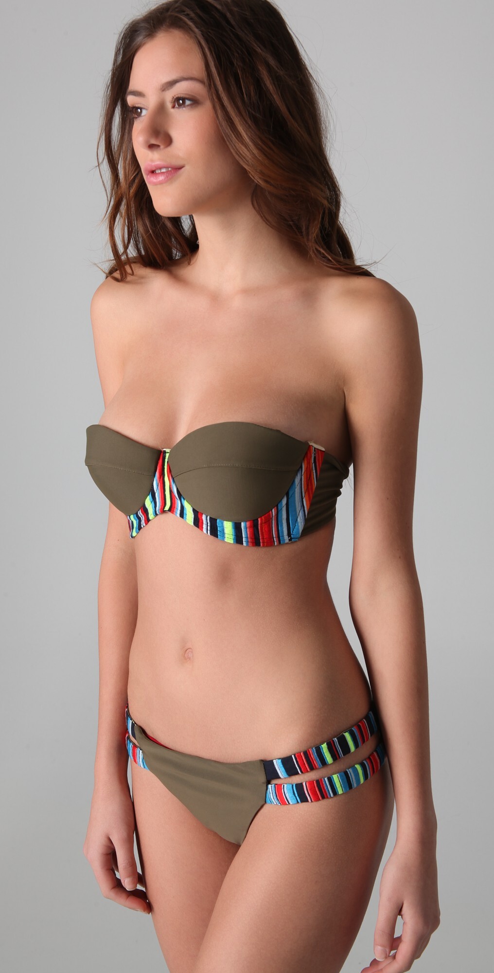 内衣高清写真图片　Alejandra Guilmant - Swimwear for Shopbop